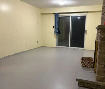 299 Goldenwood Road #lower - Photo 6