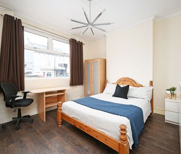 4 bedroom house share to rent - Photo 3