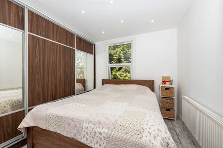 2 Bed Flat, Brigstock Road, CR7 - Photo 5