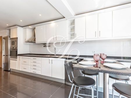 Moradia T4 em Lisboa - Photo 2