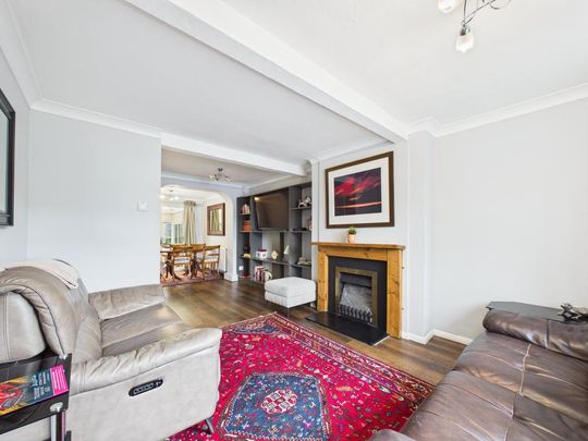 1 bedroom semi-detached house to rent - Photo 1