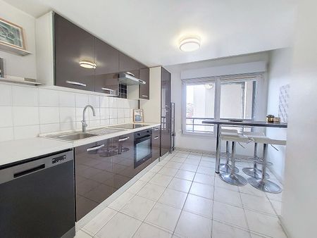 Appartement à louer - REIMS AVENUE DE PARIS - Photo 3