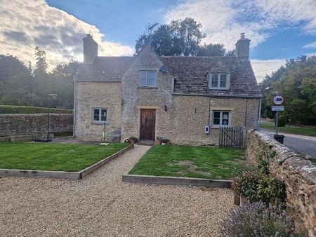 Washpool Lane, Ewen, GL7 - Photo 4
