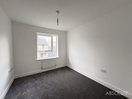 3 bedroom semi-detached house to rent - Photo 5