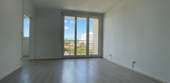 Appartement à louer - Photo 2