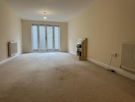 1 bedroom ground floor flat to rent - Photo 2