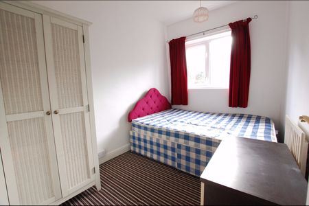 Room in a Shared House, Blakeney Road, S10 - Photo 3