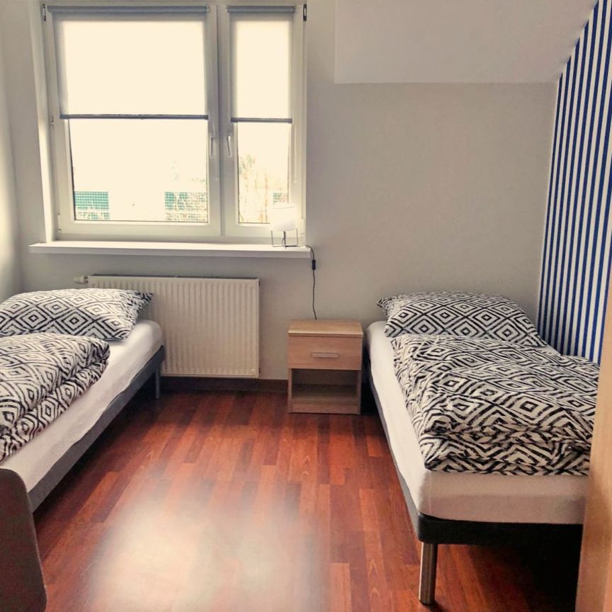 Duży dom dla firmy. Budynek dla 22 osób - Photo 1