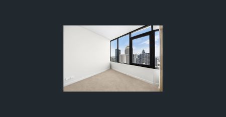 PRIME CBD POSITION WITH VIEWS TO SYDNEY HARBOUR & CITY SKYLINE - TWO BEDROOM EXECUTIVE APARTMENT - Photo 4