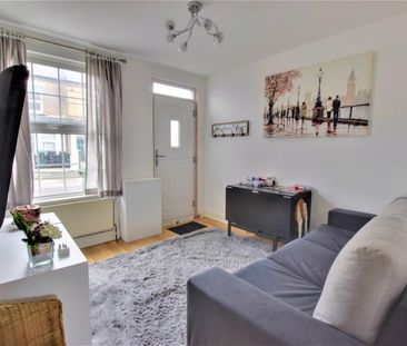 CENTRAL WATFORD - Photo 4