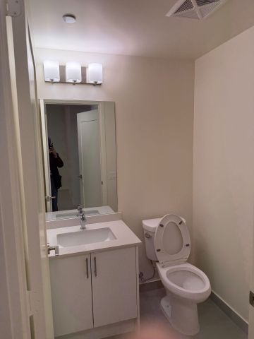 For Lease - 27 Korda Gate Unit# 2012, Vaughan, Ontario - Photo 4