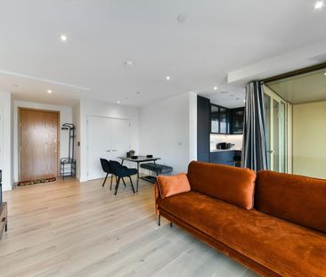 1-bedroom Apartment available in Tottenham Hale, N17. - Photo 4