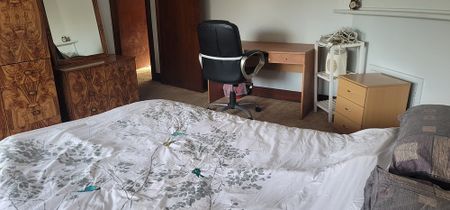 3-bedroom shared house, Auburn Street - Photo 4