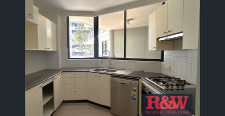 Renovated 2-Bedroom Apartment in Sought-After Location - Photo 4