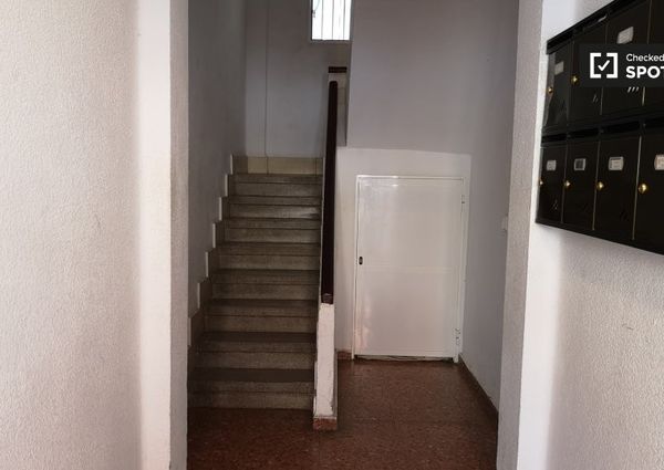 valencia, Valencian Community 46011