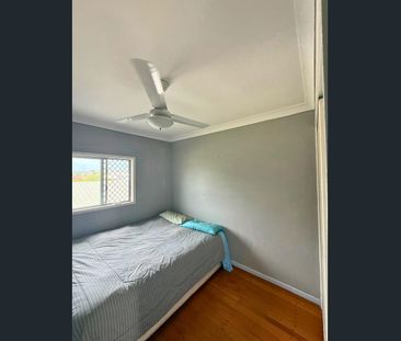 Newly Renovated Home near Beach - Photo 5