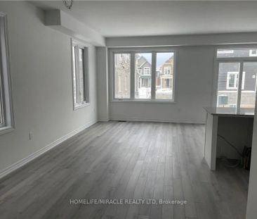 111 Molozzi Street - Photo 1