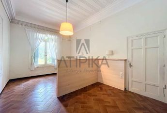 Casa señorial junto a la Clínica Teknon, Barcelona