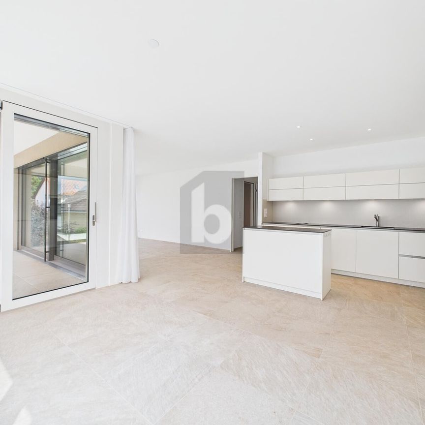 HELL, MODERN MIT WEITSICHT! - Photo 1