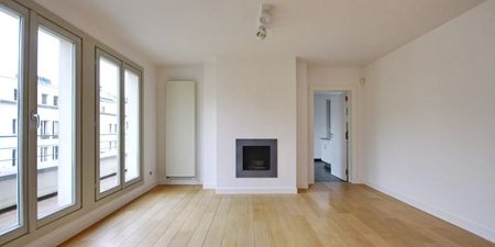 Appartement te huur in Brussel voor € 2.650 met 3 slaapkamers - Photo 2