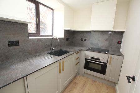 2 Bedroom Apartment, Chester - Photo 4