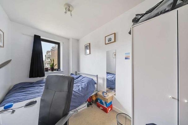 Balham Hill, Balham, SW12 - Photo 1