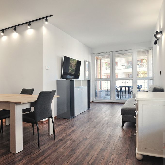 Stylowe mieszkanie 2-pokojowe blisko centrum (437092) - Photo 1