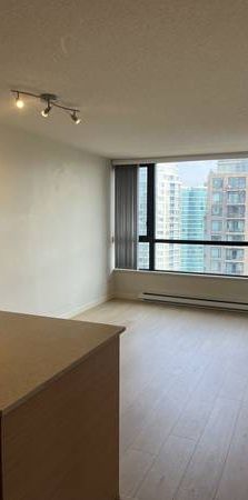 One bedroom Condo in Yaletown/ downtown - Photo 1