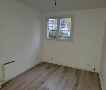 Location Appartement 2 pièces 49m² ISSY LES MOULINEAUX 92130 - Photo 2