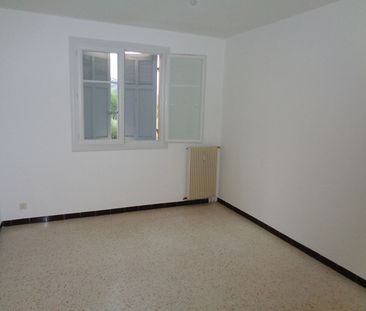 Location Appartement 3 pièces 62m² - Photo 4