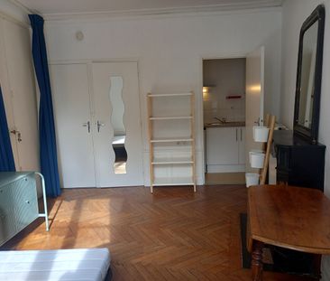 CAEN - Photo 2