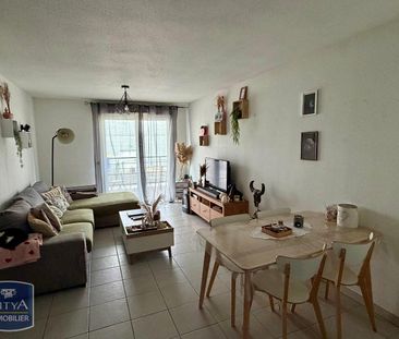 Location Appartement 3 pièces 58m² HENIN BEAUMONT 62110 - Photo 1