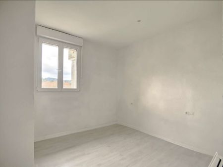 Location appartement 4 pièces, 72.00m², Bédarieux - Photo 5