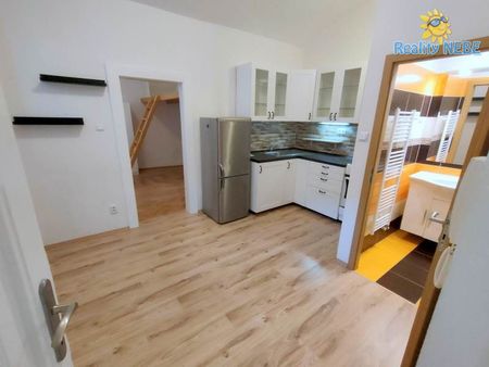 Pronájem bytu 2+kk 40 m² - Photo 4