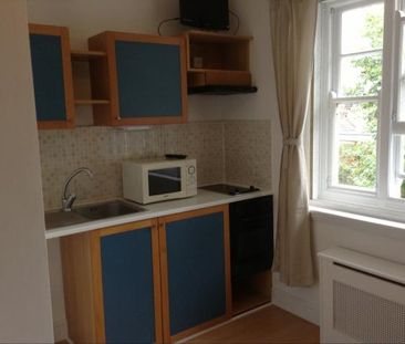 Flat 430 Fulham Palace Road, Fulham W6 9HH - Photo 1