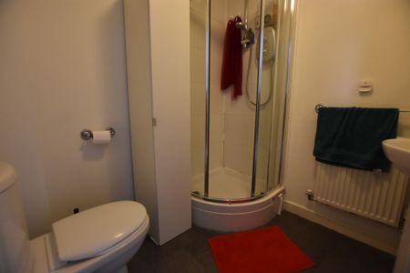 2 Bedroom Flat - Photo 5