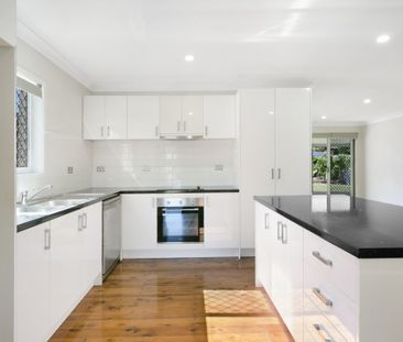 58 Deakin Avenue, Southport QLD 4215 - House For Rent | Domain - Photo 6