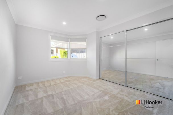 Stylishly Renovated Villa in the Heart of Padstow - Photo 1