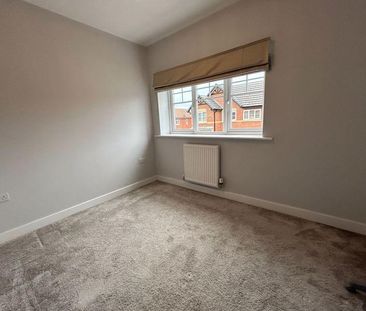 3 bedroom end of terrace house to rent - Photo 3