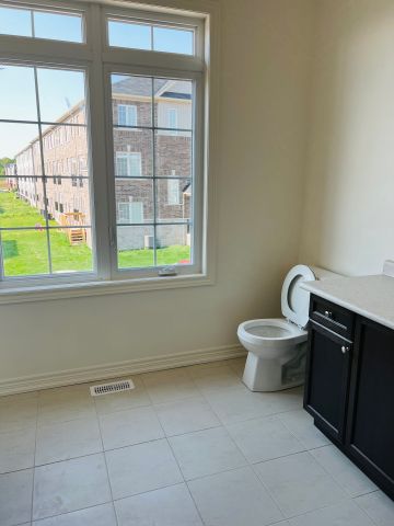 For Lease - 7 Sail Road, Brampton, Ontario - Photo 5