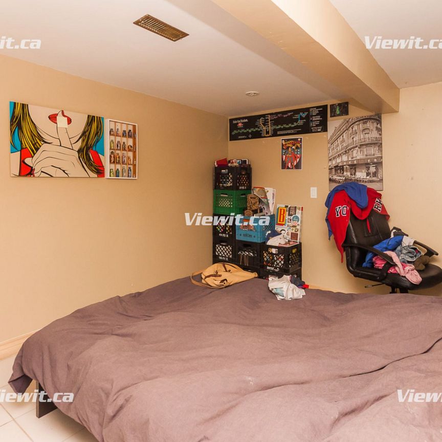 3 Bedroom Detached Home @ College & Ossington - Photo 1