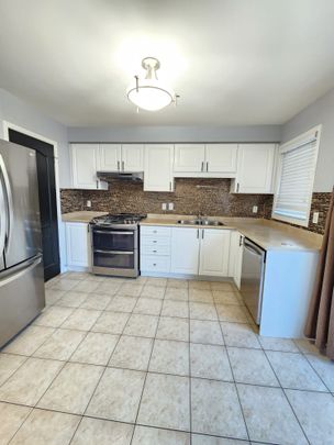 For Lease - 32 Keats Terrace, Brampton, Ontario - Photo 1