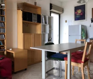 POMEZIA BILOCALE ARREDATO Con TERRAZZO PRIVATO - Photo 1