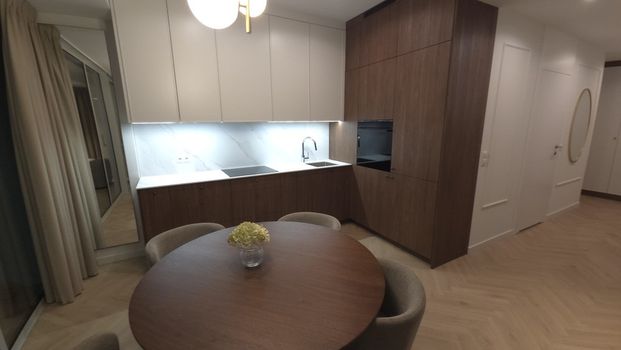 Wyjątkowy apartament w SkyGarden – pierwszy najem - Photo 1