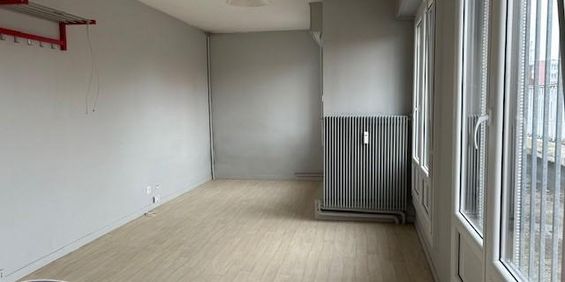Location Appartement 1 pièce 29m² LILLE 59000 - Photo 3