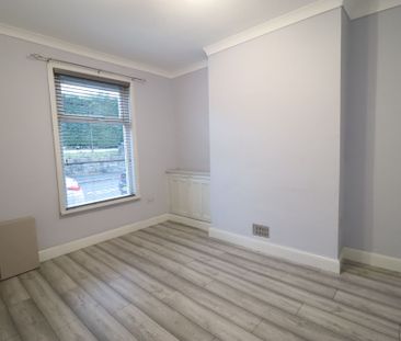 3 Bedroom Mid Terraced House To Rent - Photo 1