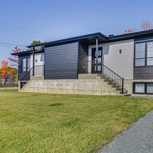 3 CH - 1 SDB - Bécancour - $1,800 /mo - Photo 3