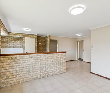 27 Beatrice Avenue - Photo 1