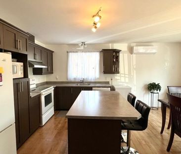 logement 4 1/2 à louer, St-Hubert, tranquille et respectueux - Photo 1