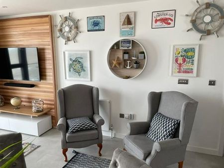 2 bedroom apartment to rent - Photo 5